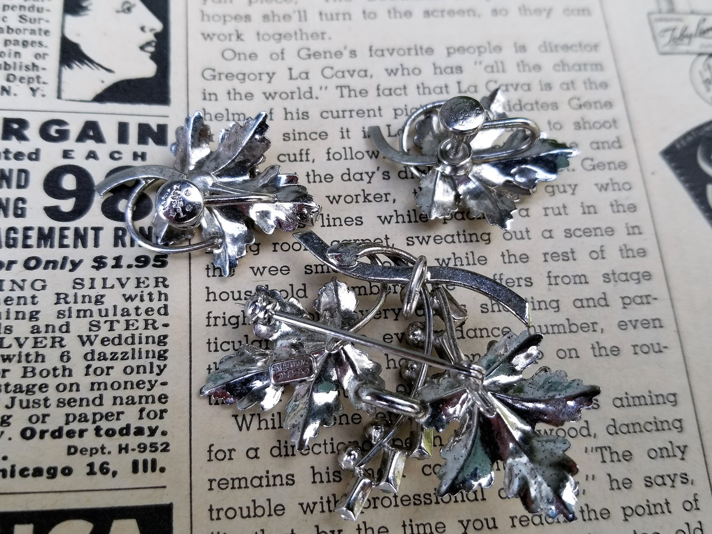 Carl Art sterling silver maple leaf and rhinestone pendant brooch earrings vintage set demi parure