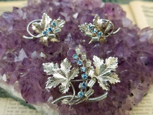 Carl Art sterling silver maple leaf and rhinestone pendant brooch earrings vintage set demi parure