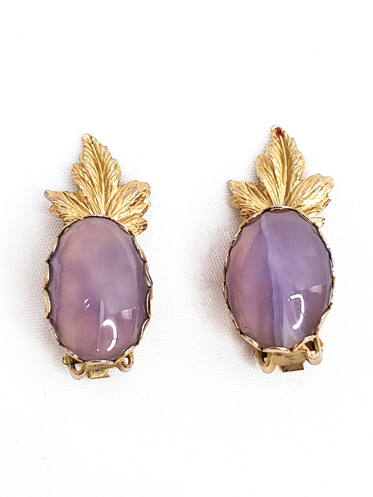 Purple agate gold toned clip on leaf earrings mid century pin up