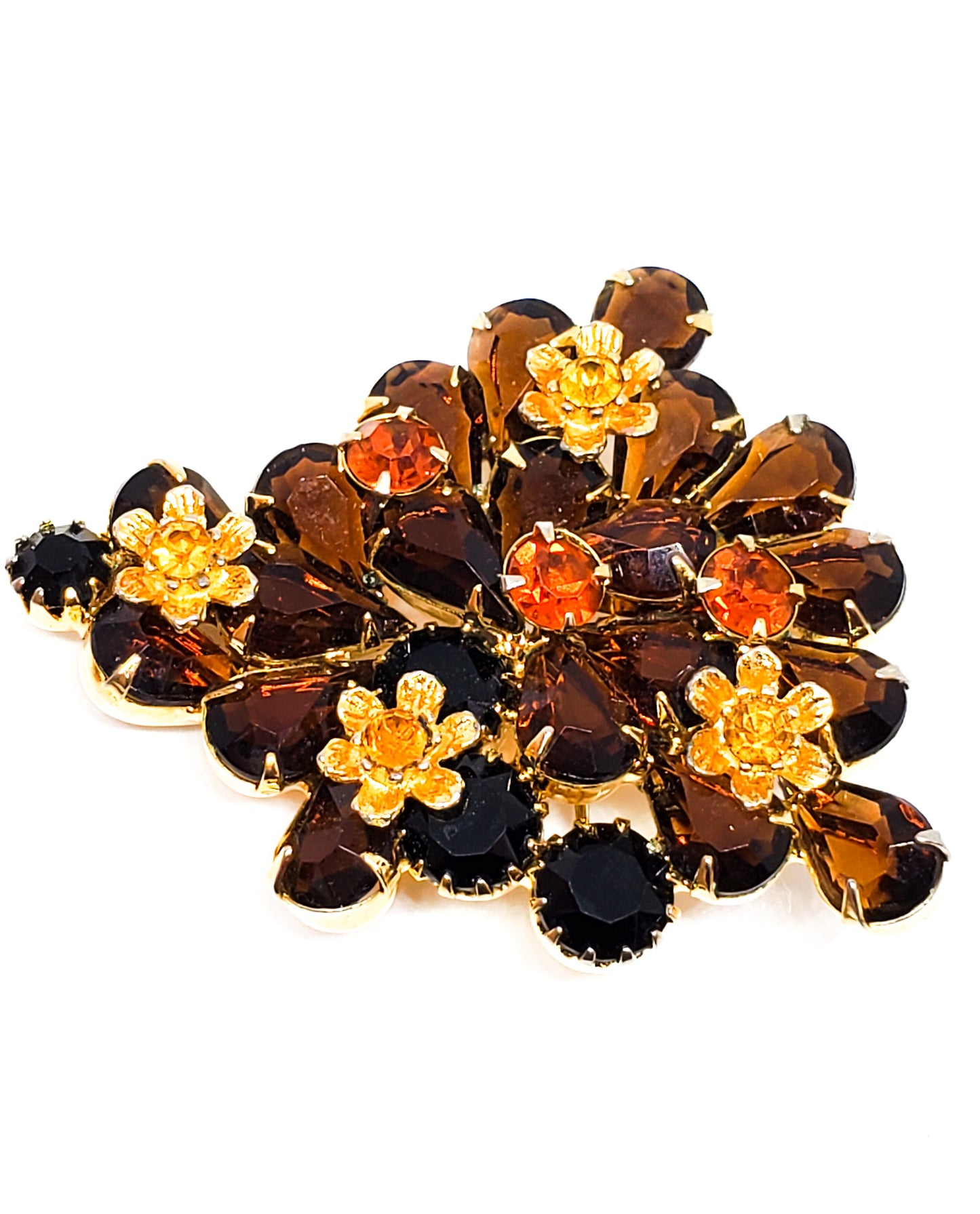 Topaz pear cut and gold toned flower rhinestone brooch unsigned beauty mid century