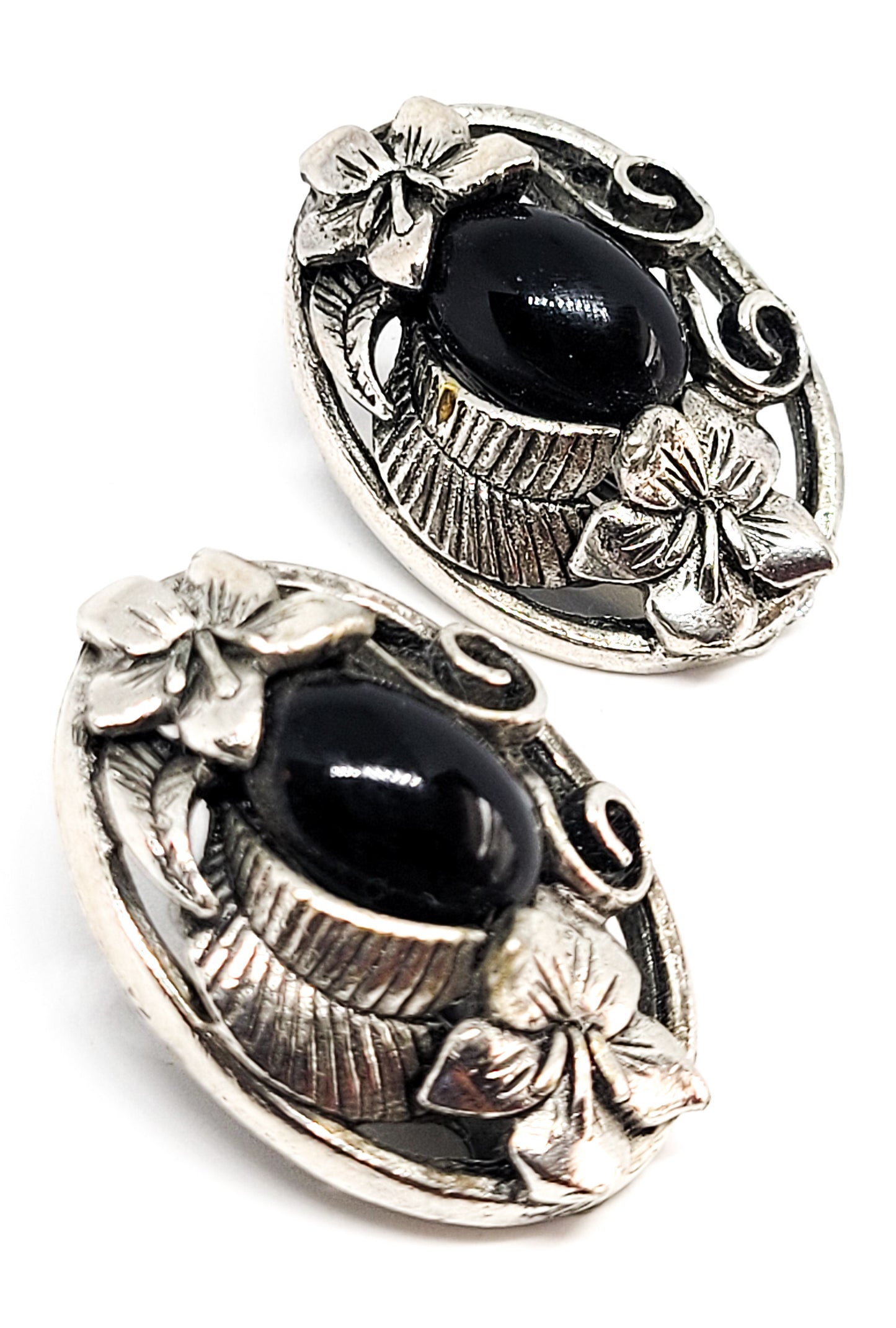 Black and silver hibiscus flower vintage clip on cluster earrings