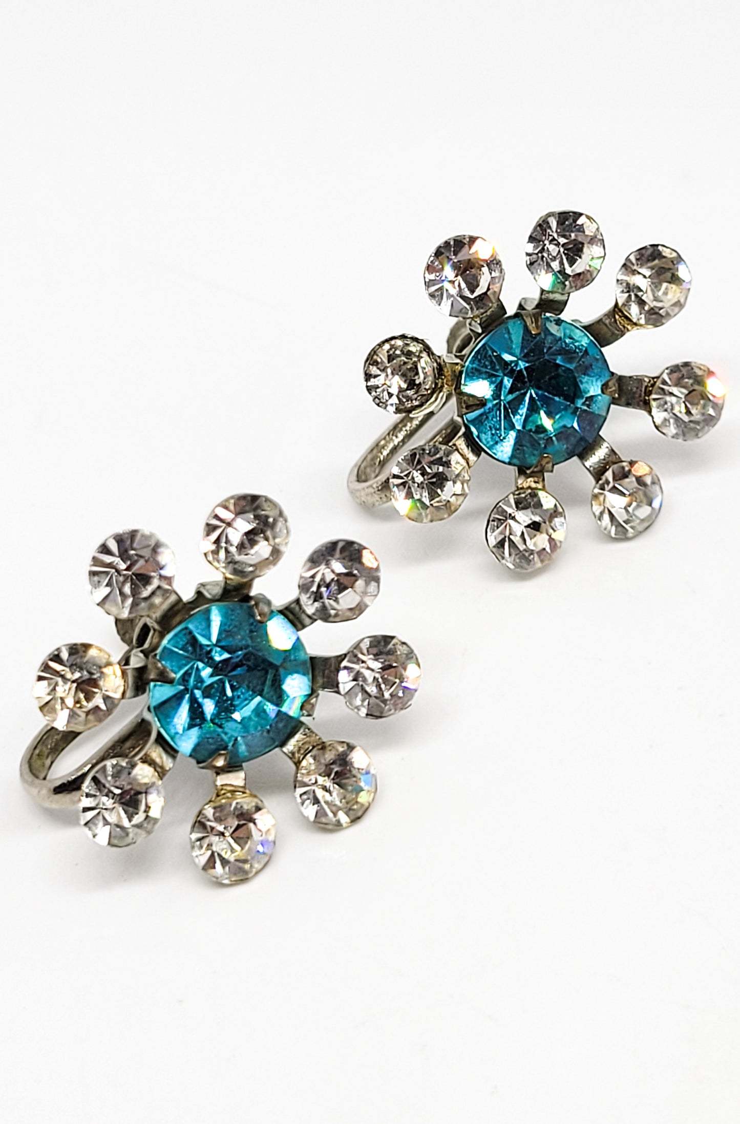 Atomic flower aqua blue vintage rhinestone screw back earrings mid century