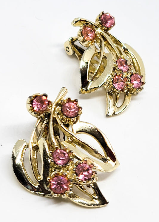 Baby pink rhinestone flower gold toned vintage clip on earrings mid century