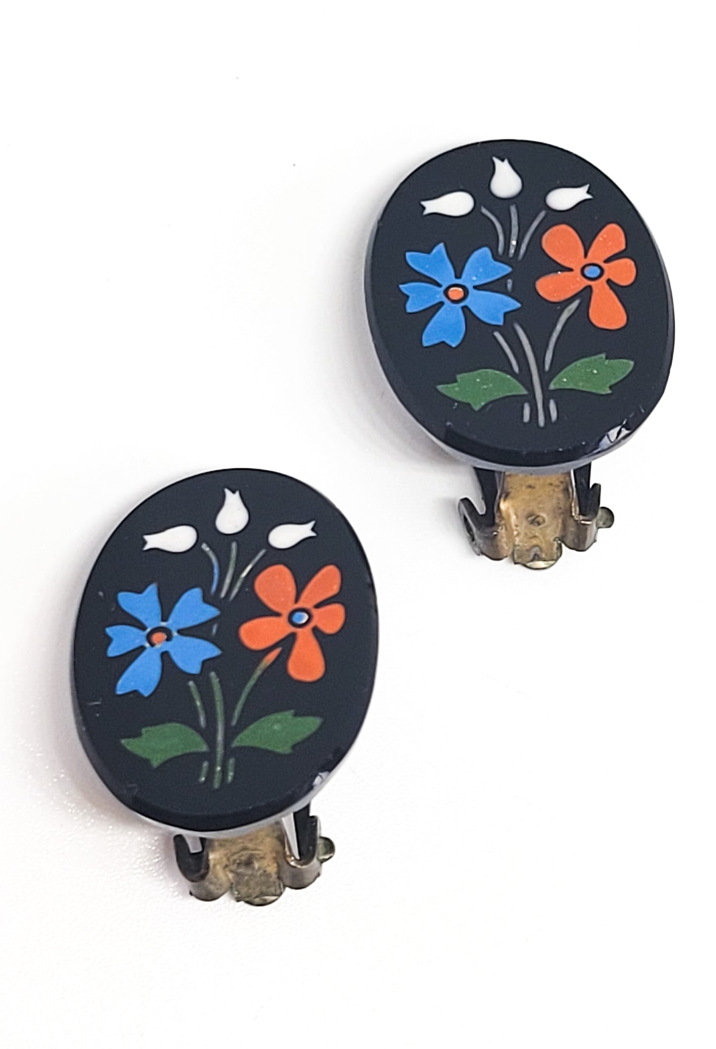 Retro folk art painted flower black glass vintage clip on mid century earrings