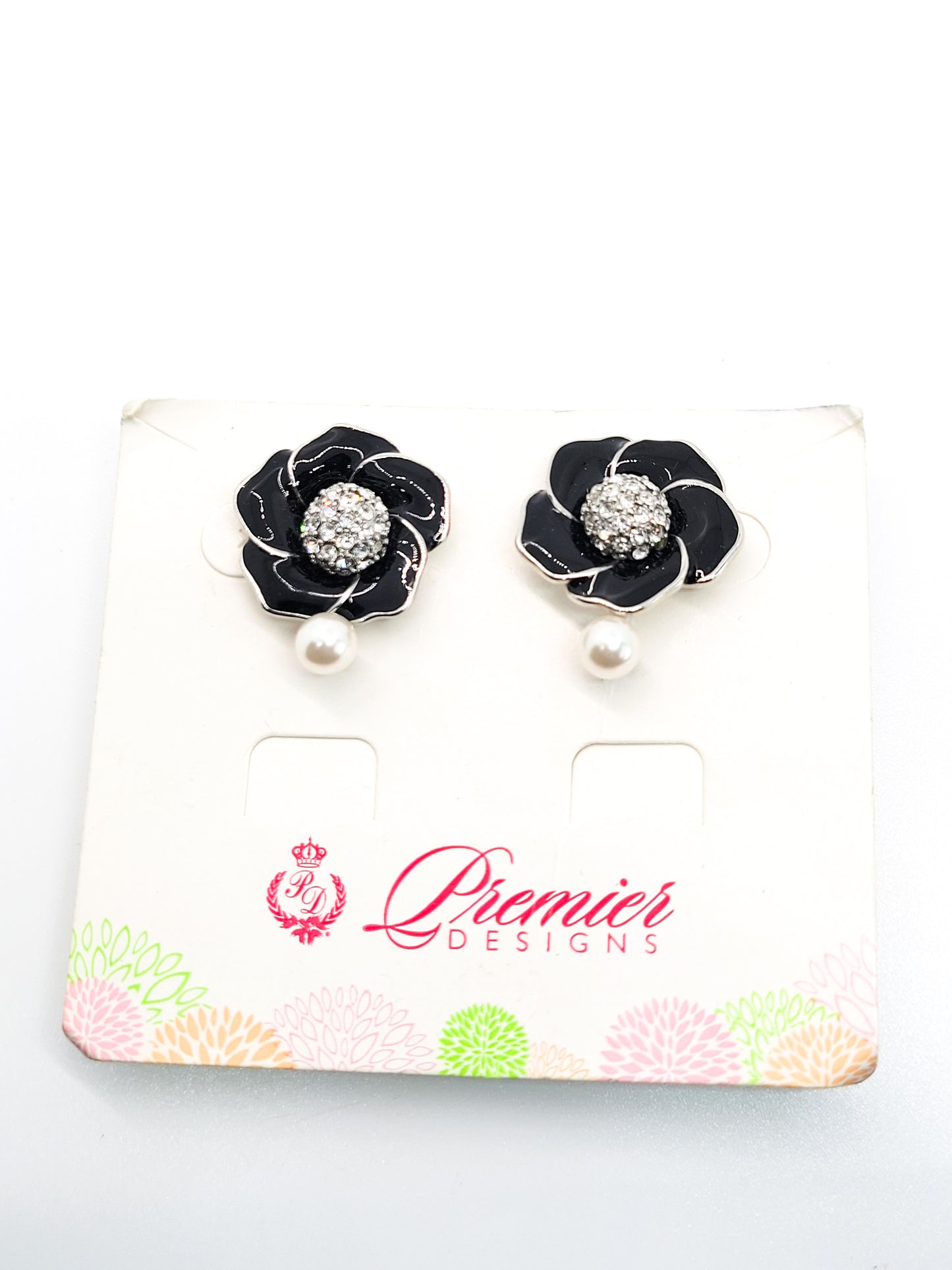 Premier Designs carded NWT Cute as a button changeable flower earrings #30887