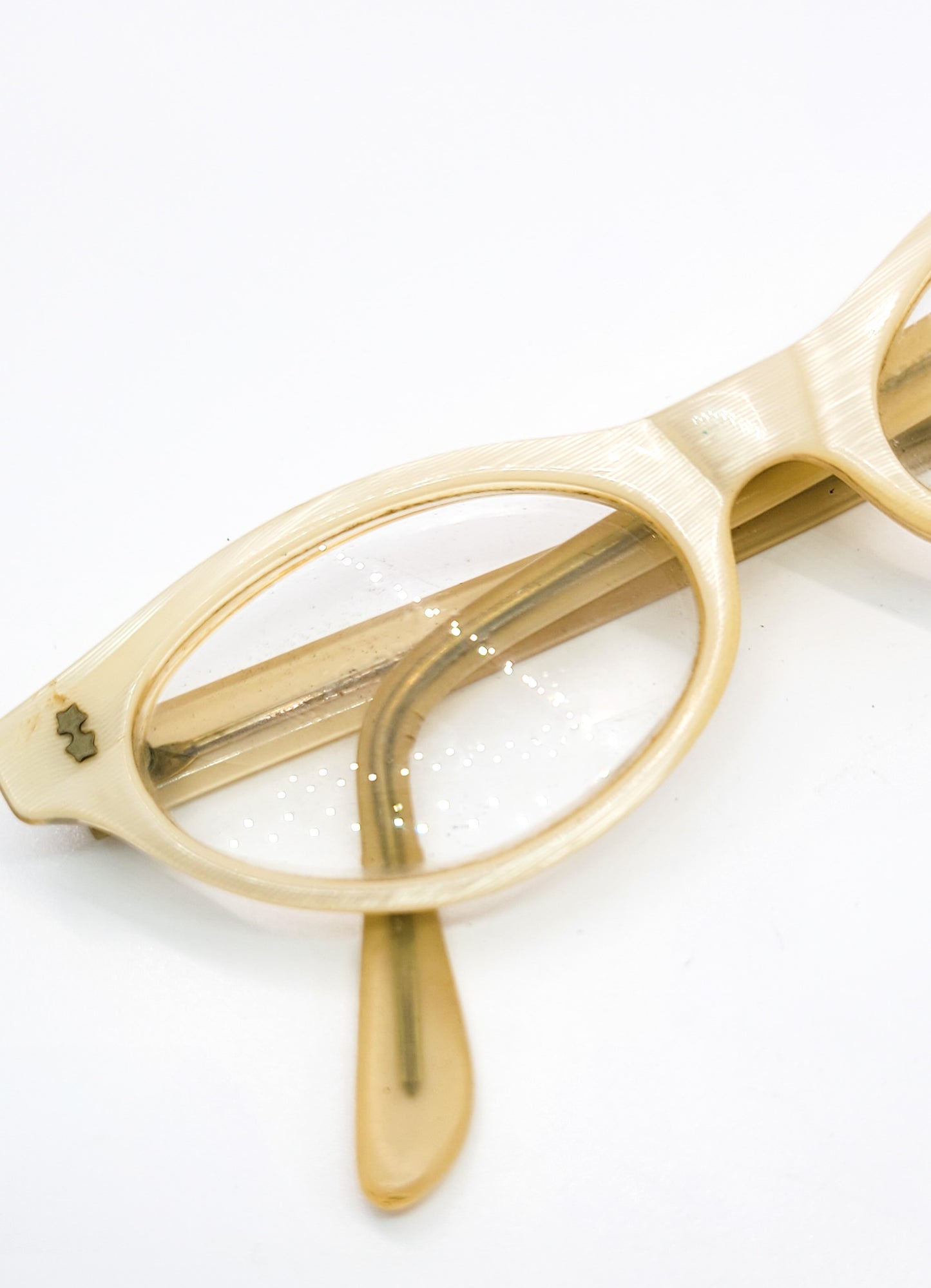 Victory authentic vintage cat eye pin up MCM Mid century cream star eyeglasses
