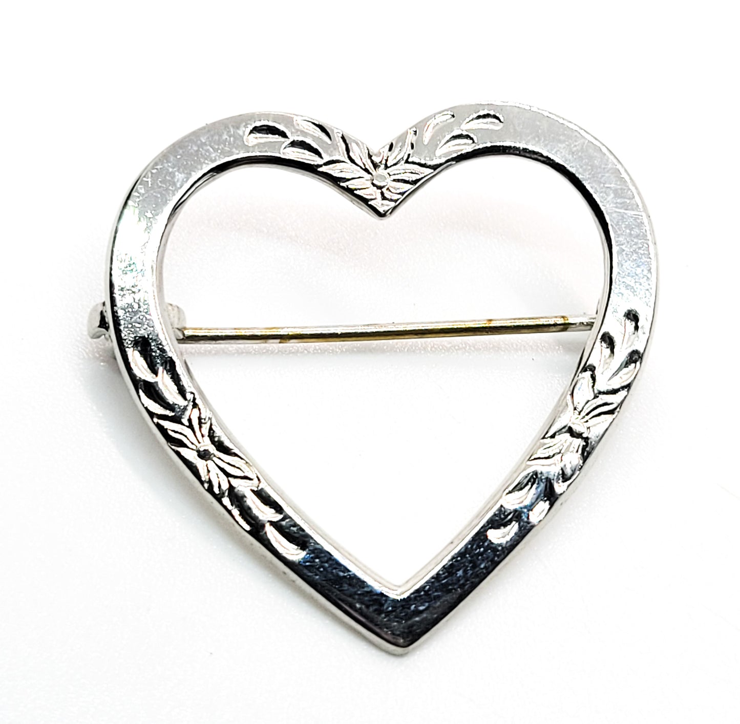 Bernard Abel & Co RI etched sterling silver open heart brooch 925