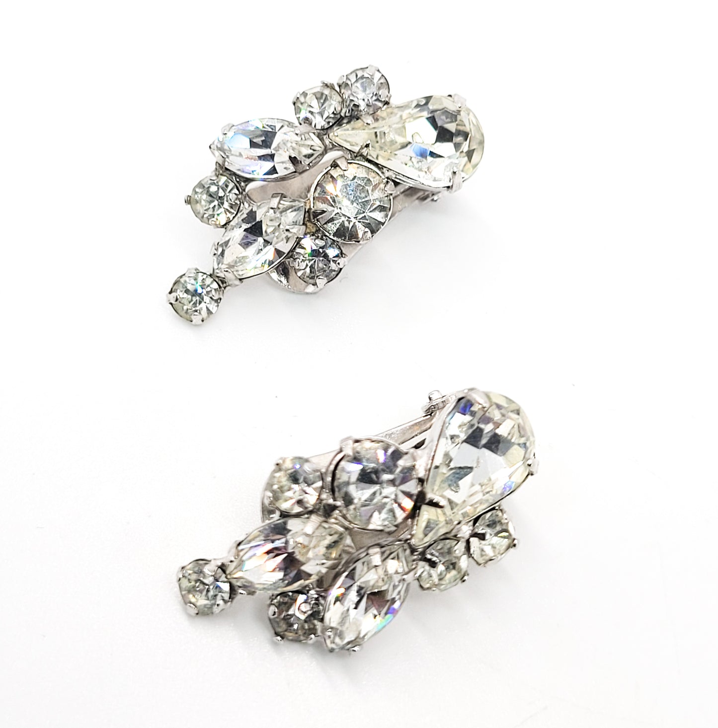 Mid century bright clear and silver crystal vintage rhinestone clip on earrings