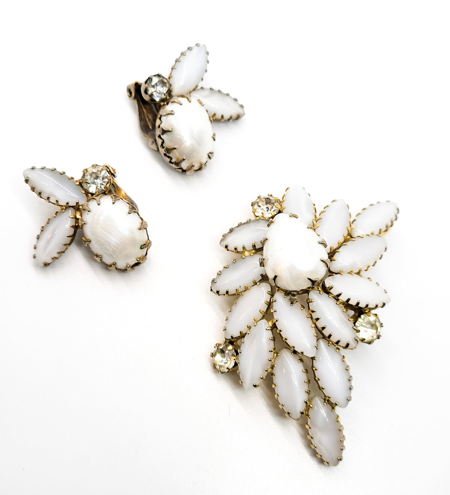 White cat's eye and faux pearl prong set vintage brooch and earrings set