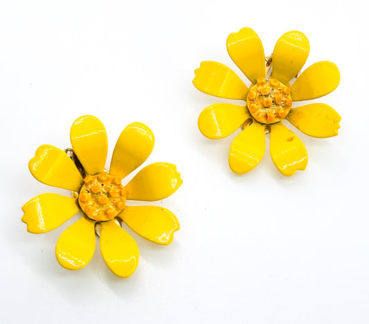 Bright Yellow Daisy Retro tin flower clip on earrings