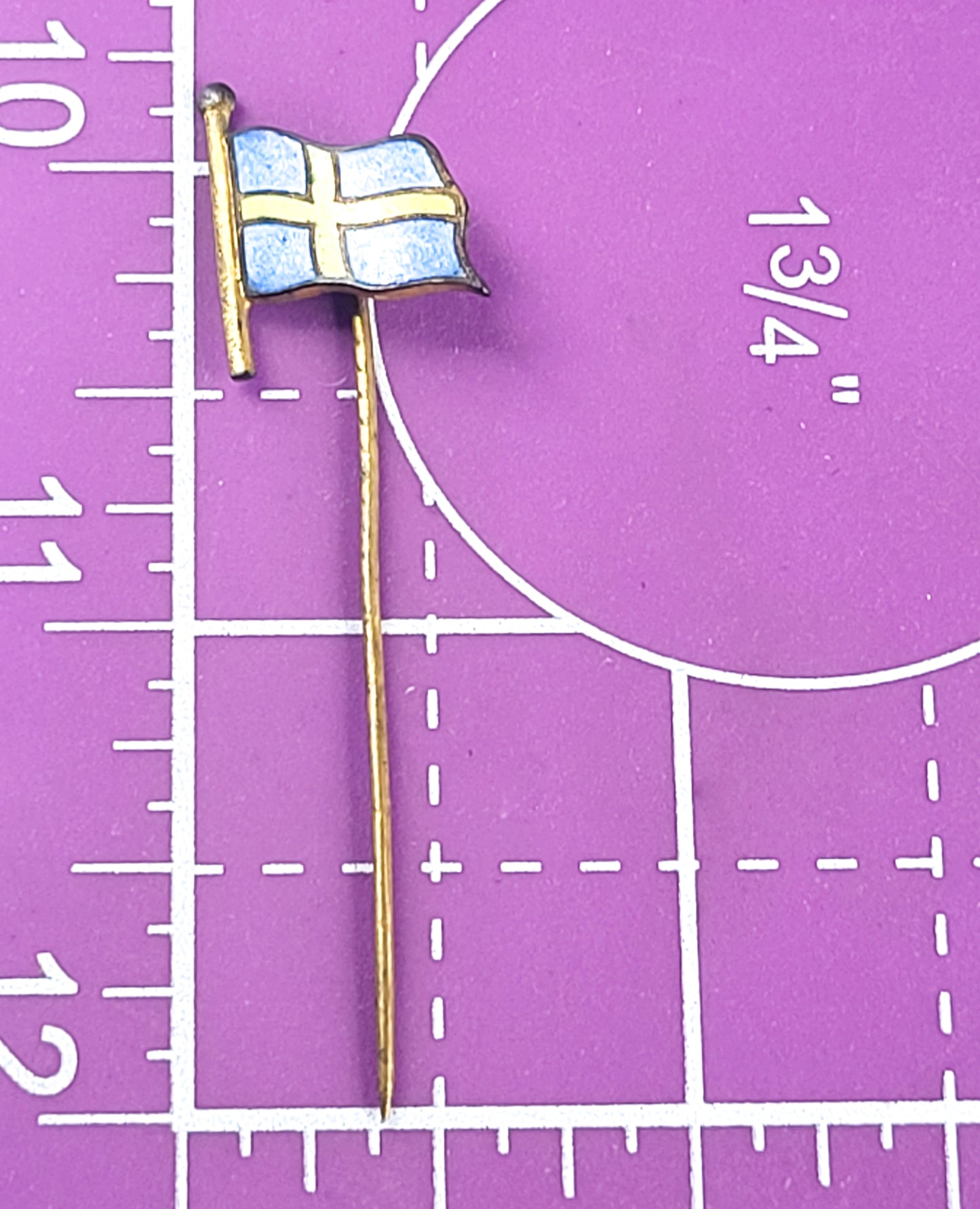 Sweden Guilloche blue and yellow enamel vintage Swedish flag stick hat lapel pin
