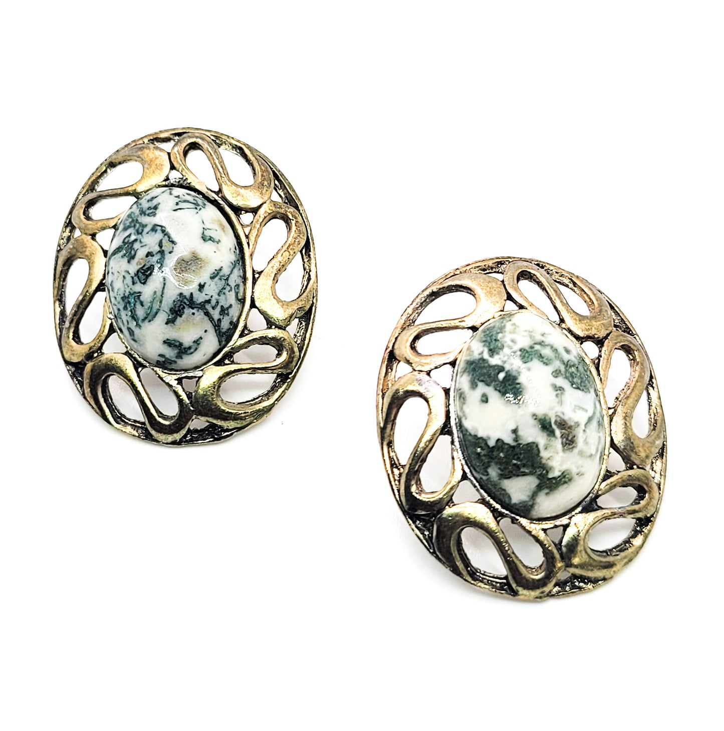 Tree Agate green moss gemstone gold toned vintage post earrings