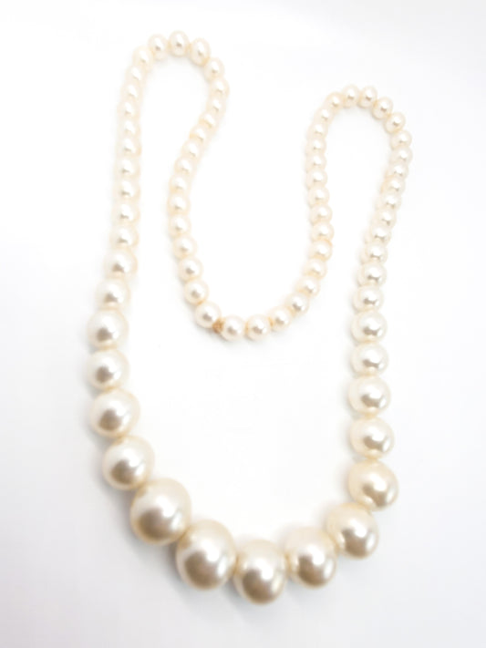 White Faux pearl Graduated silk strung 26 inch long vintage necklace