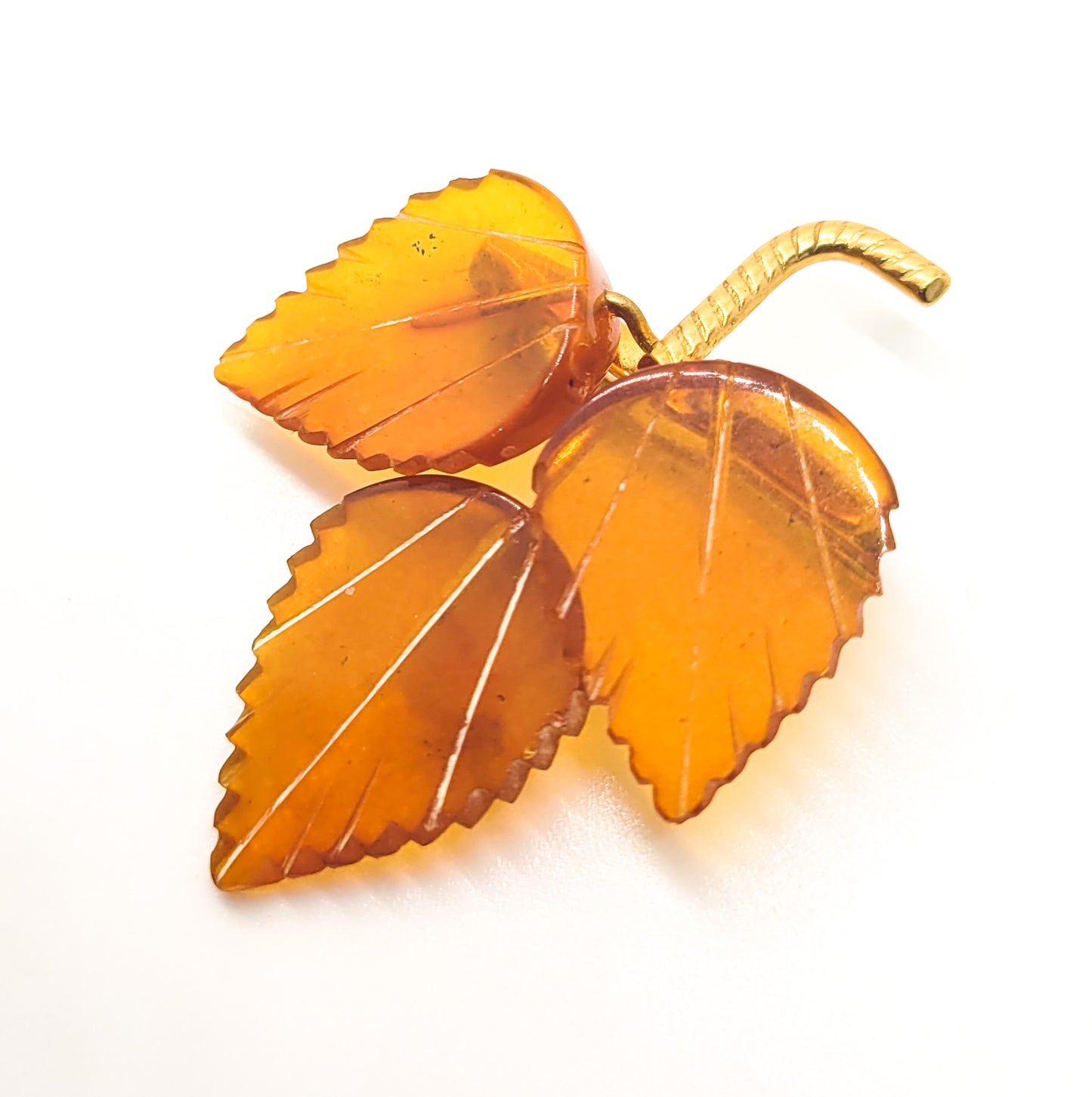 Apple Juice Orange Lucite leaf vintage autumn fall gold toned leave brooch