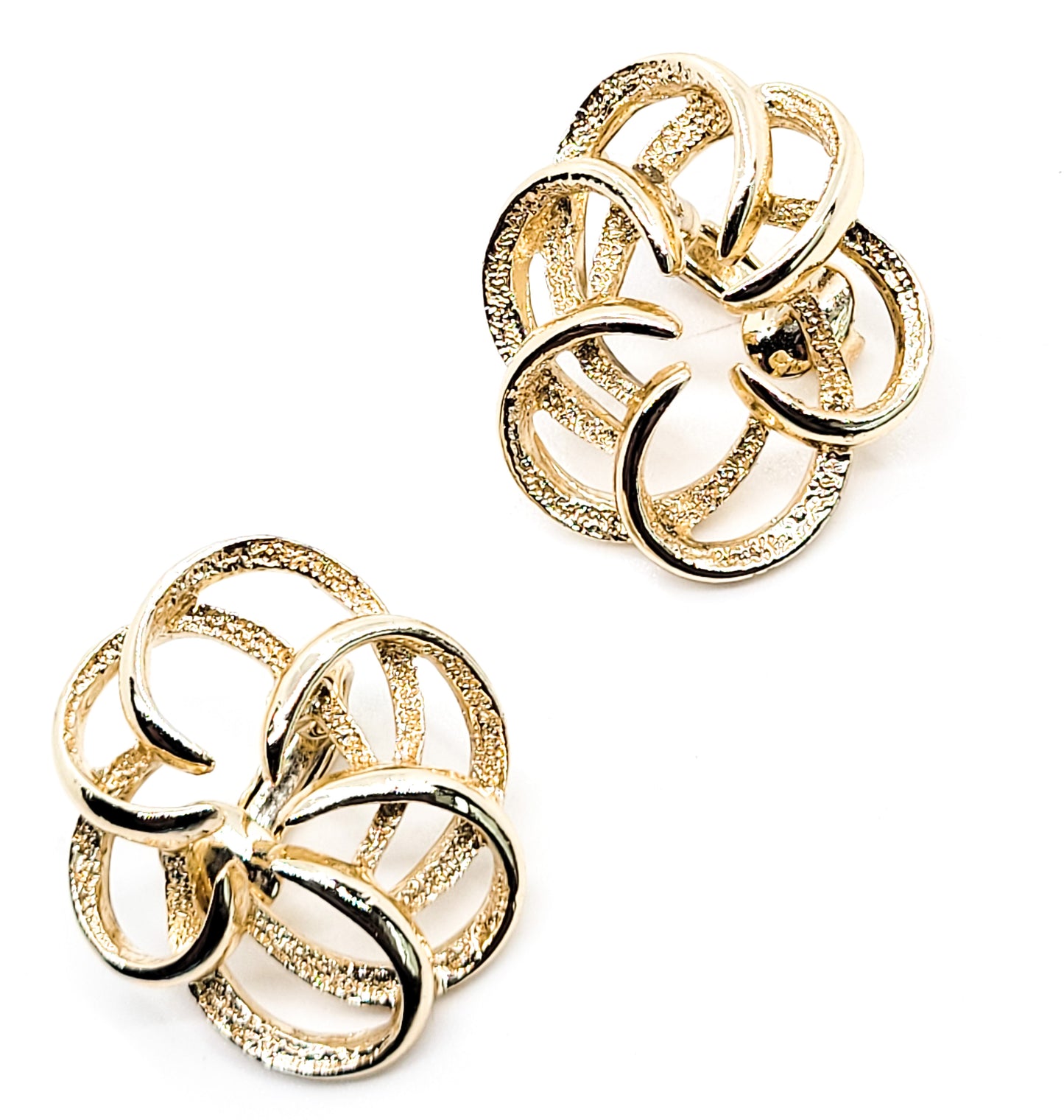 Sarah Coventry atomic spiral gold flower vintage clip on earrings