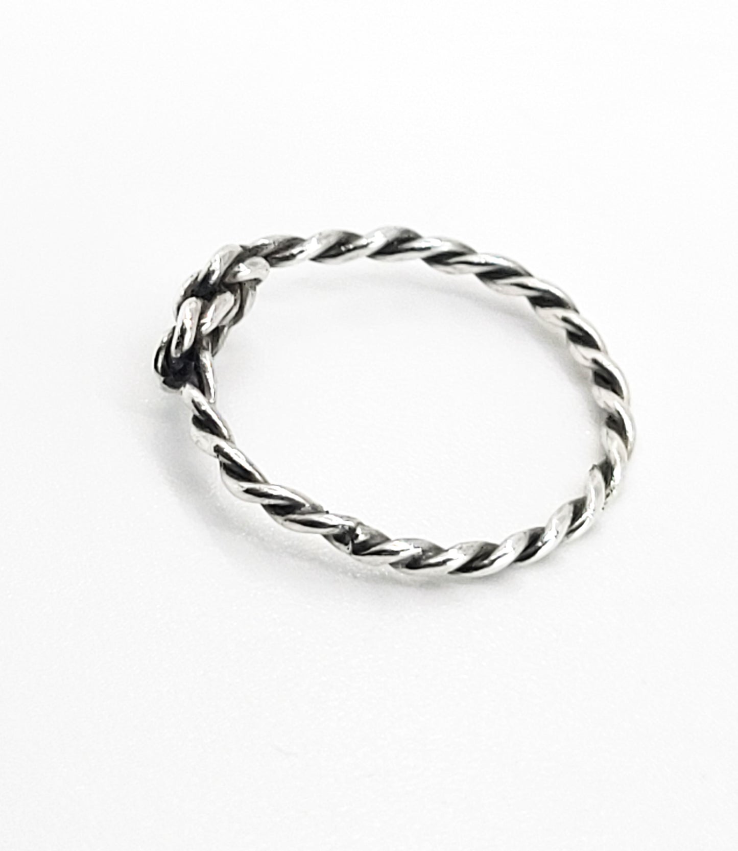 Never ending love knot twisted rope sterling silver ring size 5