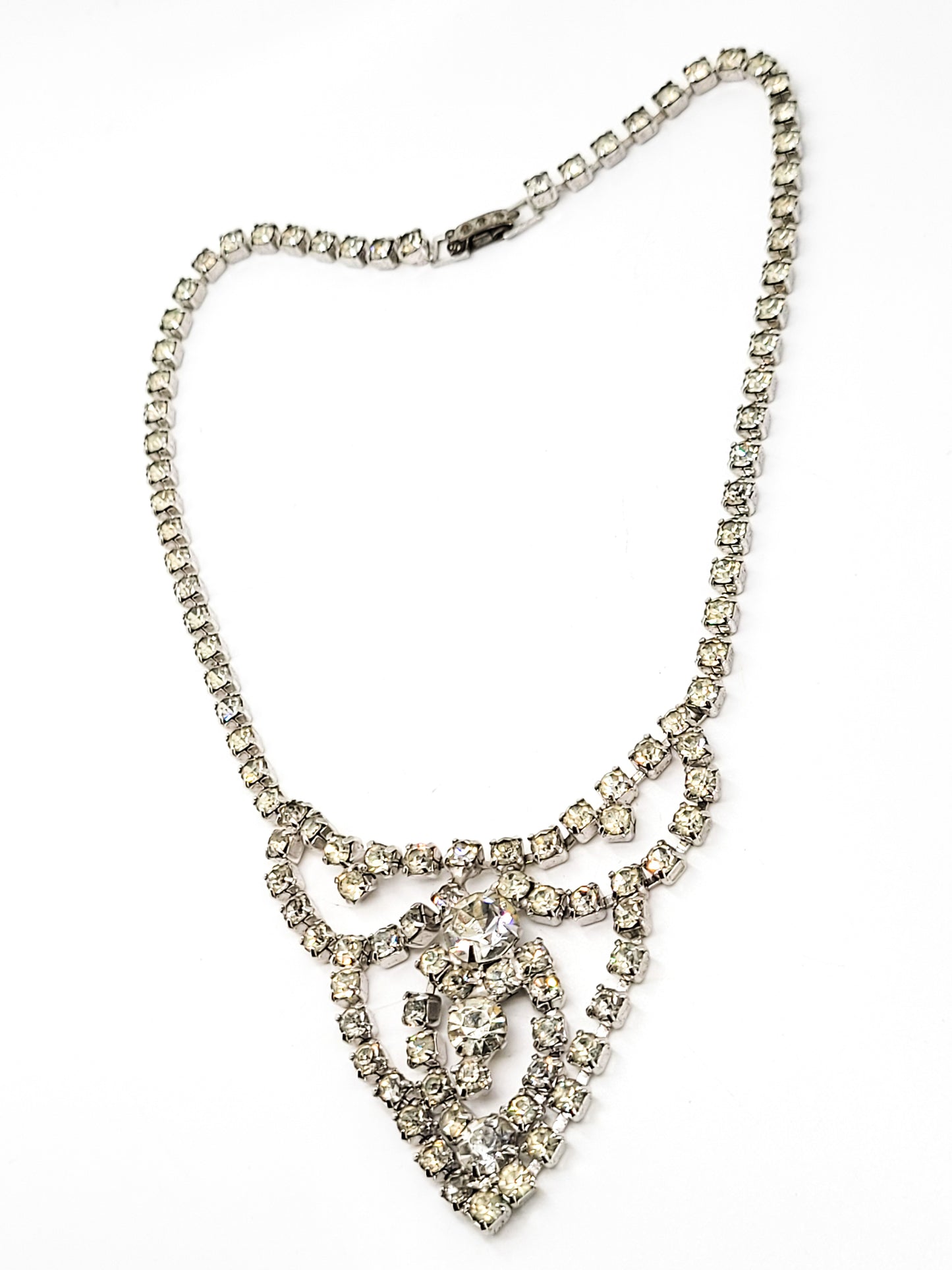 Large Scalloped clear rhinestone vintage bib choker necklace
