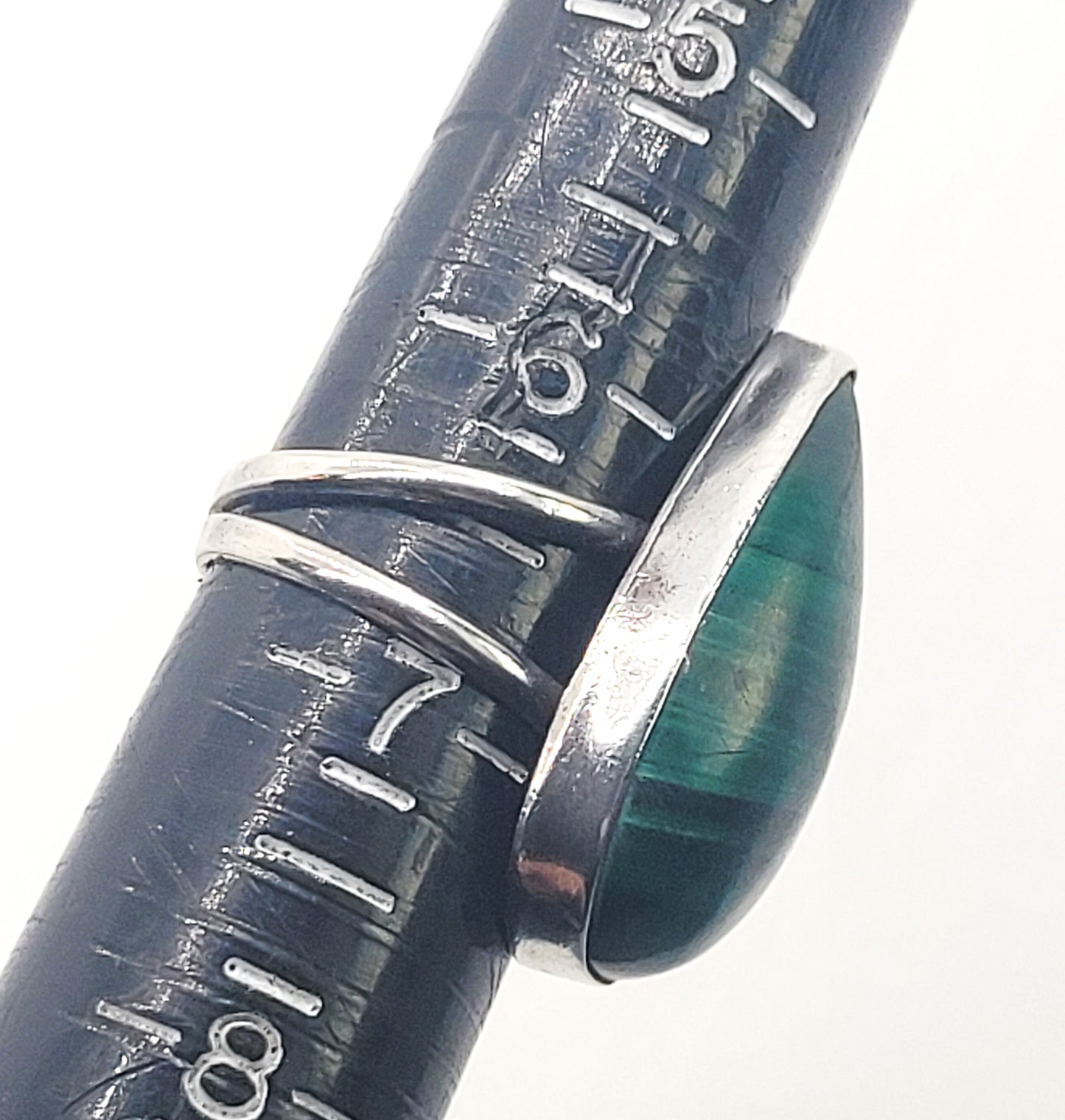 Malachite large split shank vintage sterling silver ring size 6.5