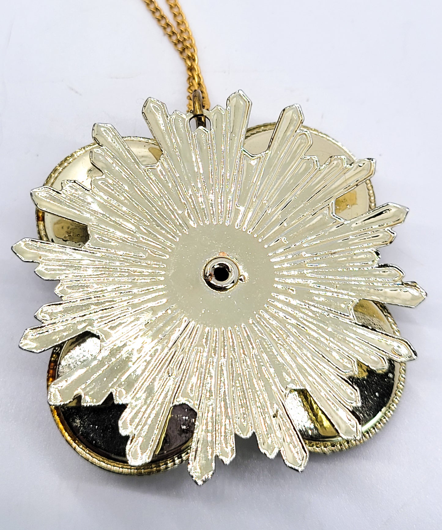 Copper confetti lucite Gold toned mid century vintage atomic pendant necklace