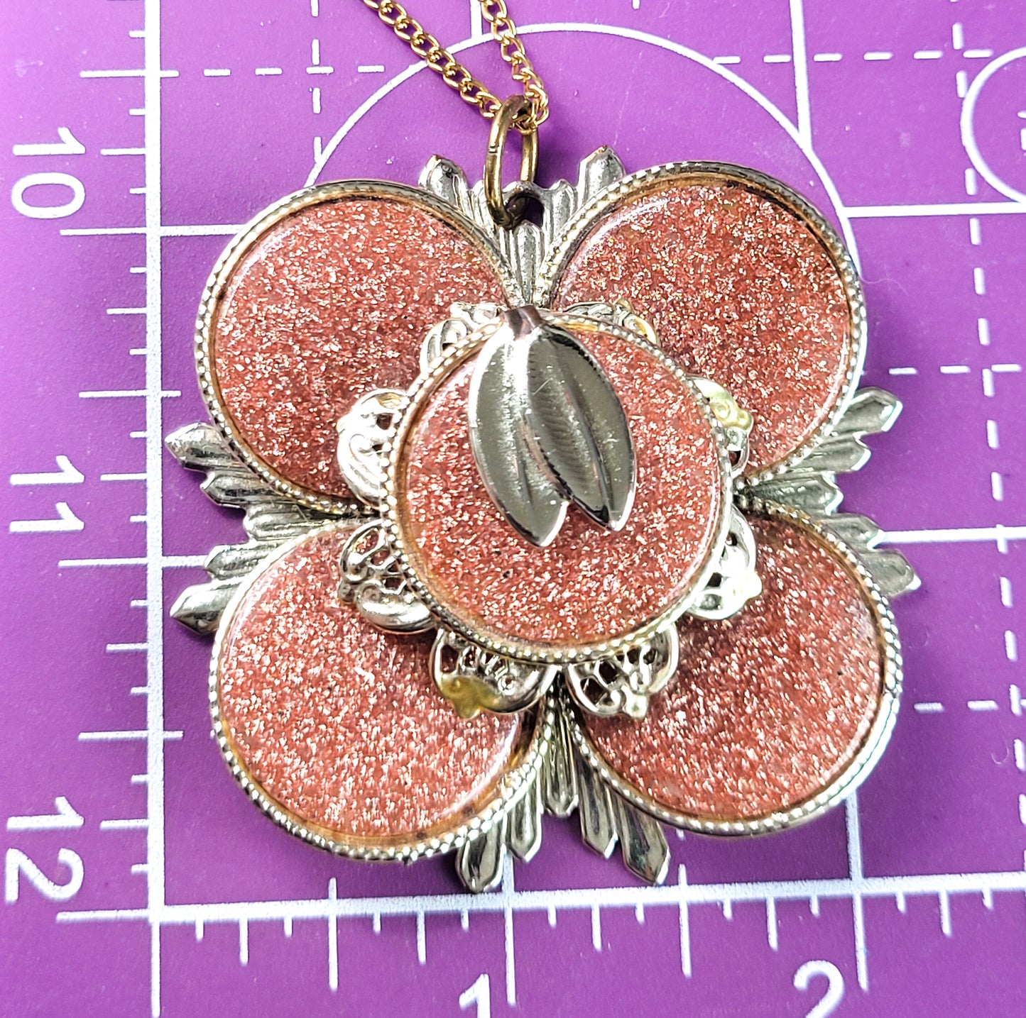 Copper confetti lucite Gold toned mid century vintage atomic pendant necklace