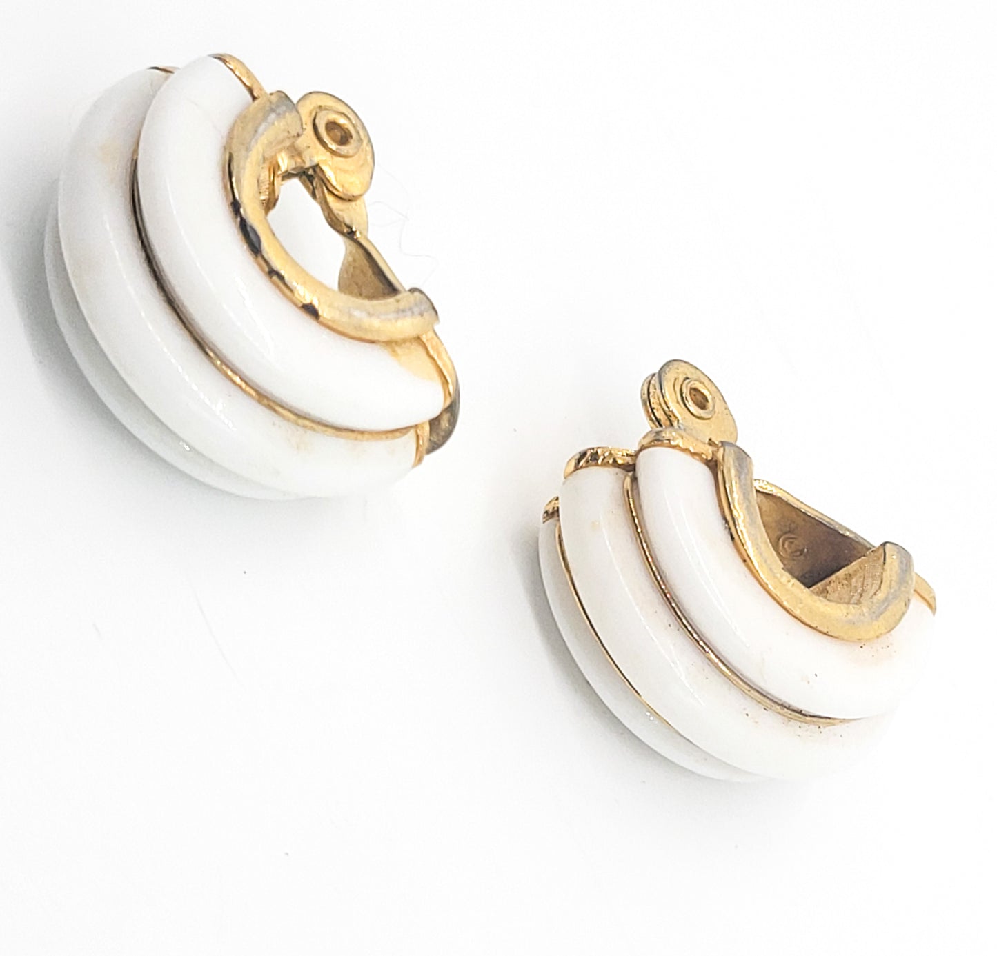 Monet signed white and gold ribbed half hoop vintage clip on earrings