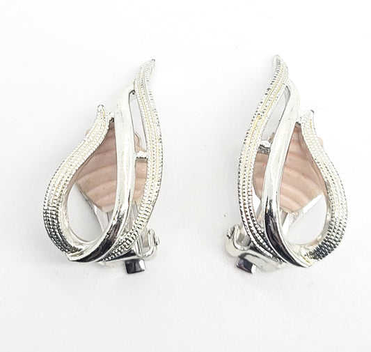 Sarah Coventry "Stunning" 1960's vintage silver toned clip on earrings